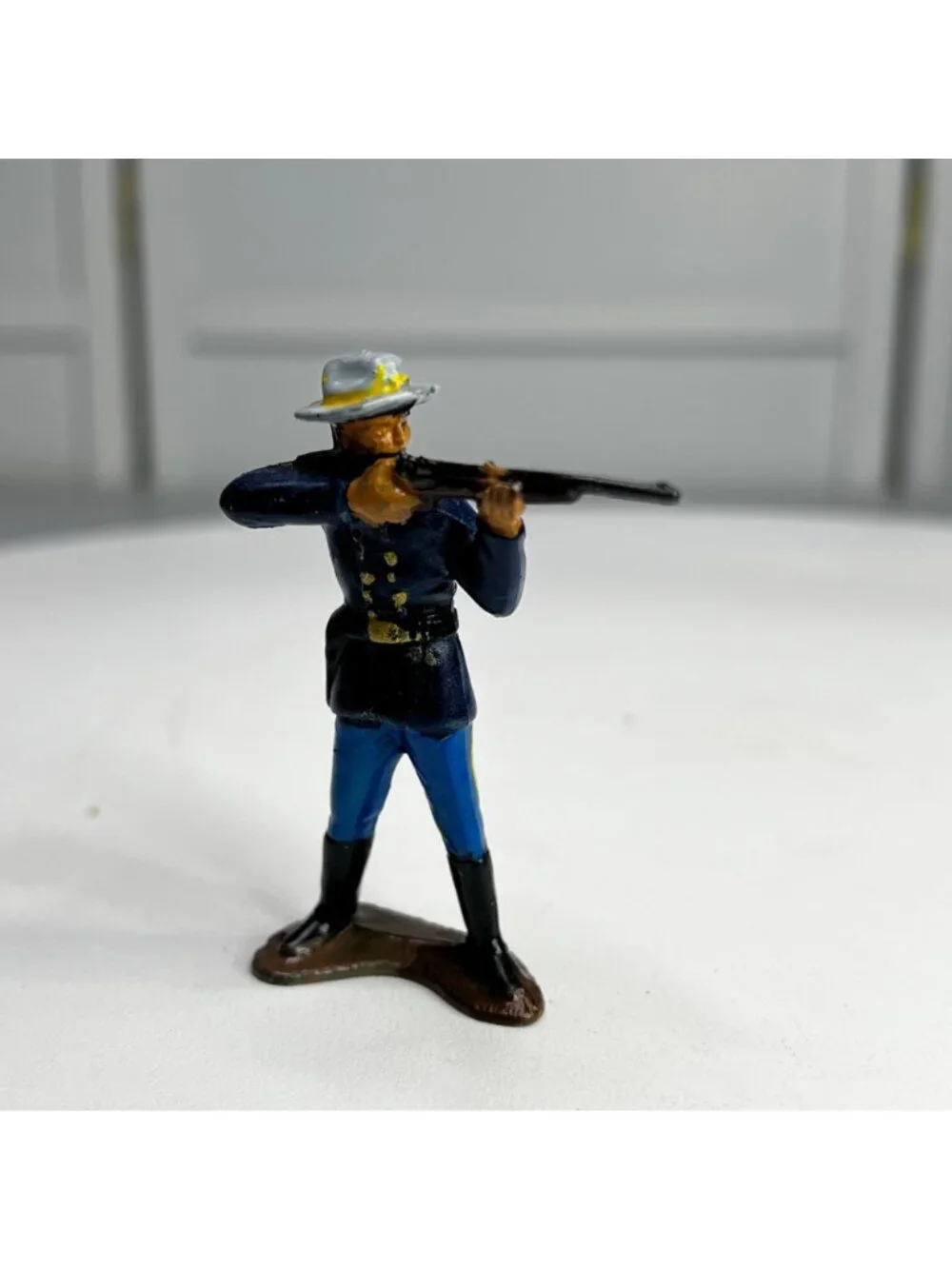 Vintage Union Calvary Soldier Figurine in Firing Pose - Possibly Marx Reissue?